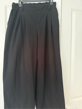 HALARA Black Petite Active Top with Tag